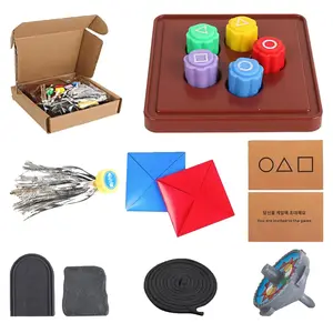 Korean Traditional Play Game, Korean Folk Game Set - Gong-gi, Biseokchigi, Jebi chagi, Paeng-y, DDAKJI Game Set, Family Travel Game for Relaxation, Coordination, and Social Entertainment Ideal for Game Lovers