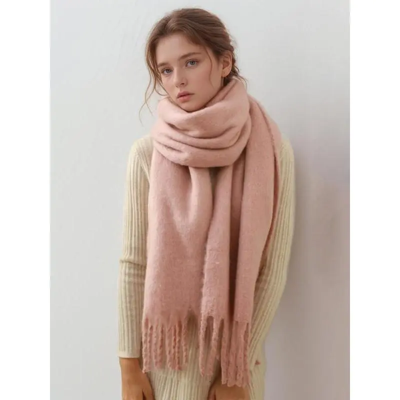 Unisex Woven Fabric Solid Color Scarf with Tassel Accent, Soft Warm Shawl for Business Casual Outfits, Elegant Winter Fashion Accessory