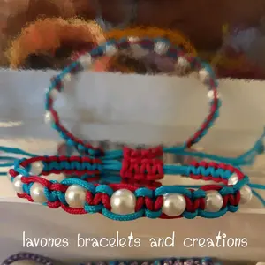 square knot macrame bracelet