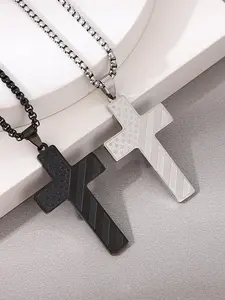 The trendy and fashionable cross Bible pendant necklace is suitable for daily wear, vacation and dating occasions, and is also a surprising and exquisite small gift.