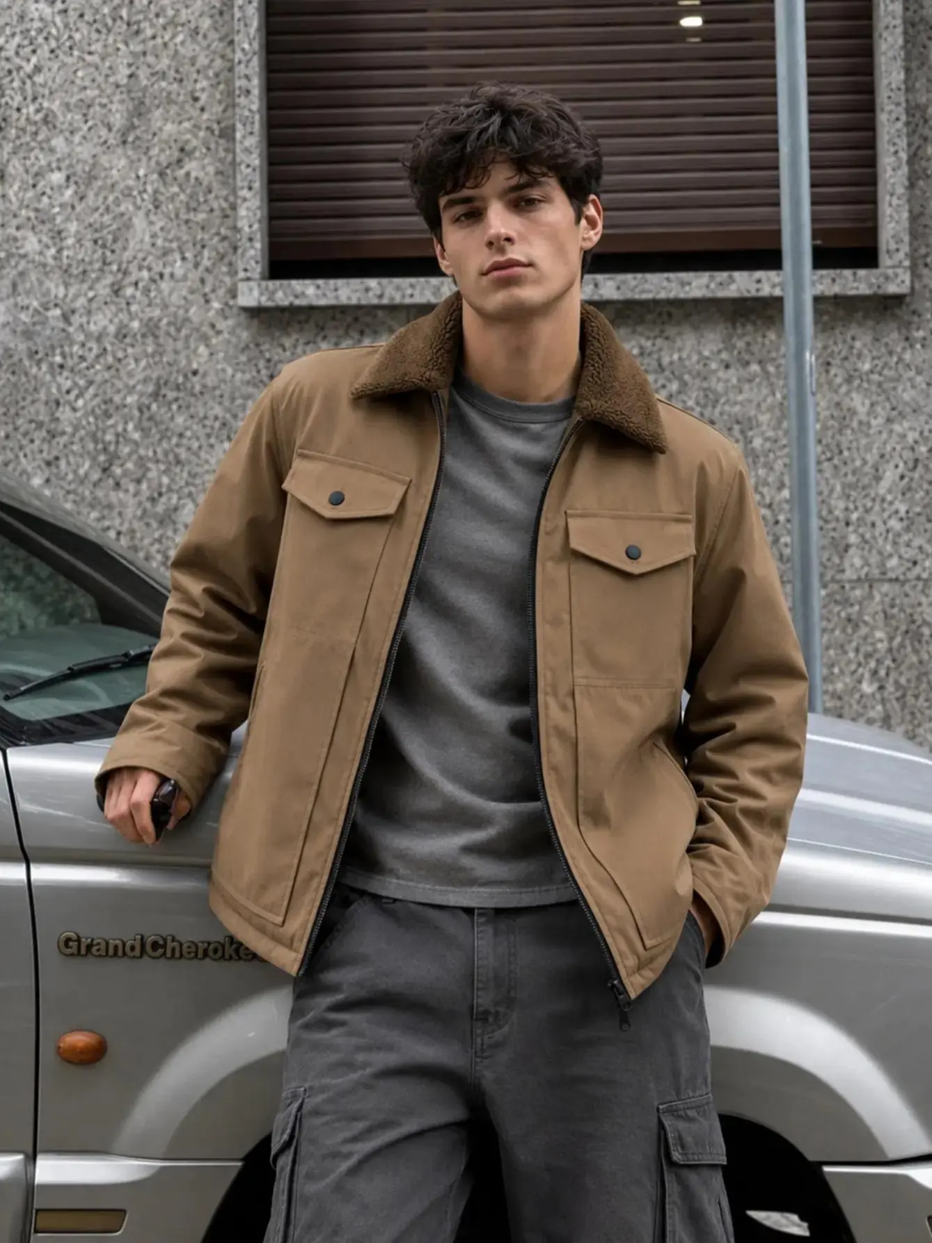 Men's American Casual Autumn-Winter Work Jacket, Brown Coffee Woven Trucker Outerwear, Plush Shearling Stand Collar, Double Flap Button Pockets, Straight Sleeves, Slim-Fit Drop-Shoulder, Vintage Thick Short Fleece Layer