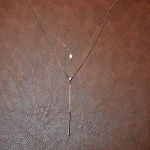 Stylish Multi-Layer Necklace - Gold Chain Design with Elegant Diamond Pendant