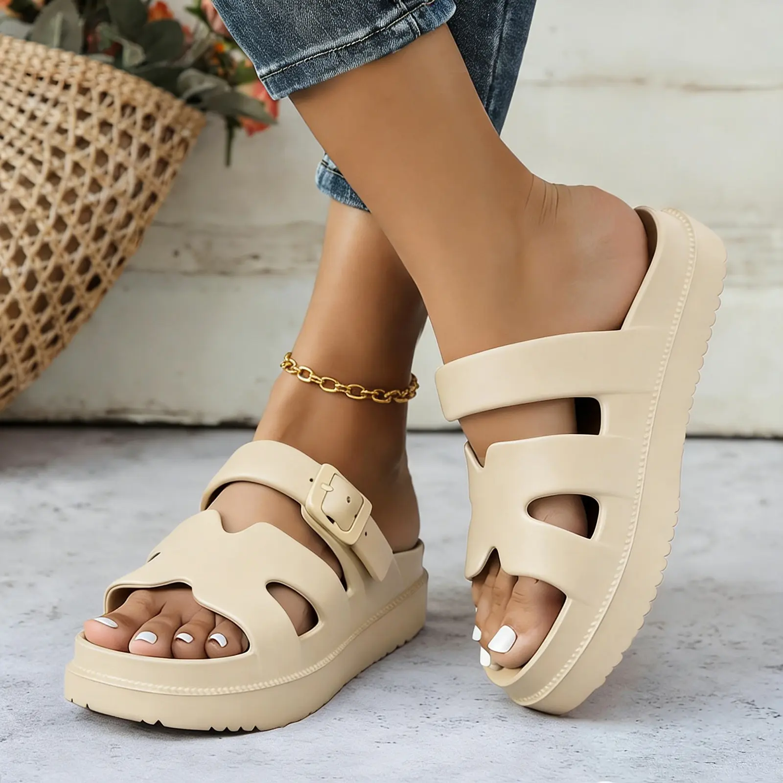 Platform khaki