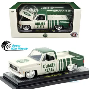 M2 Machines 1:24 ​​1973 Chevrolet Cheyenne 10 QUAKER STATE – Green / White