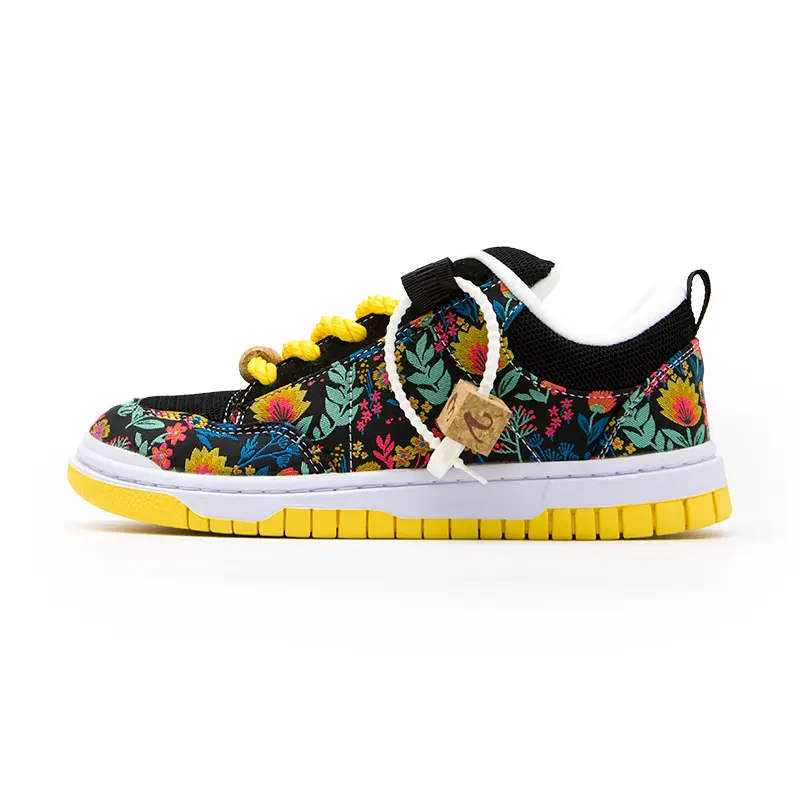 Men's Black Floral Athletic Skate Sneakers, Vibrant Yellow Sole, 23 Vibe & Lucky 7 Style, Sizes 36-50, Rubber Footwear, Padded Closed Sports Trainers for Streetwear