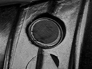 Nilight Fog Light Assembly Compatible with 2002 2003 2004 2005 2006 2007 Chevy Silverado 1500 2500 3500 2002-2006 Avalanche w/o Body Cladding with H10 12V 42W Halogen Bulbs