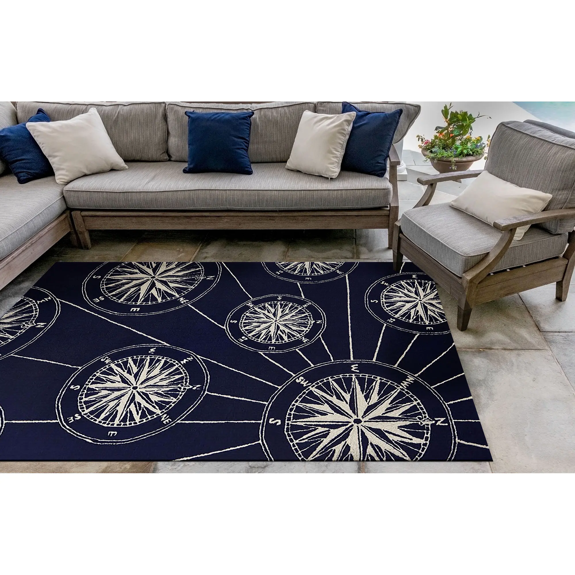 Lush Decor FRONTPORCH Hand Tufted Durable Indoor/Outdoor Area Rug - Traditional Coastal Beach Decor, Coastal Area Rugs, Large Outdoor (Compass), Large Outdoor Area Rugs