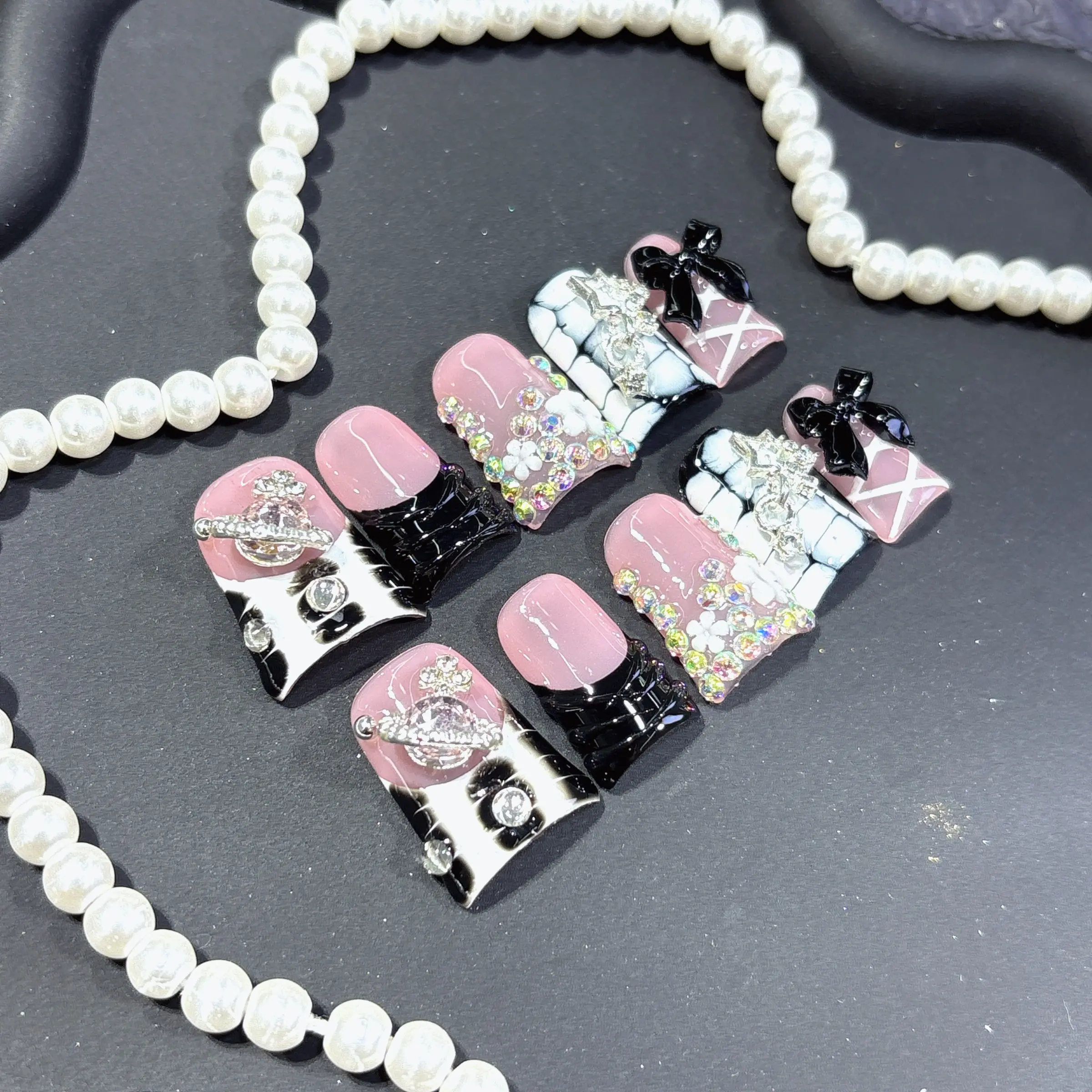 Handmade Duckbill Nail Art Set, Rhinestone Embellished Nail Tips Art, Y2K Press-On Nails, Perfect for Parties and Casual Wear, Ideal for Weddings and Daily Use