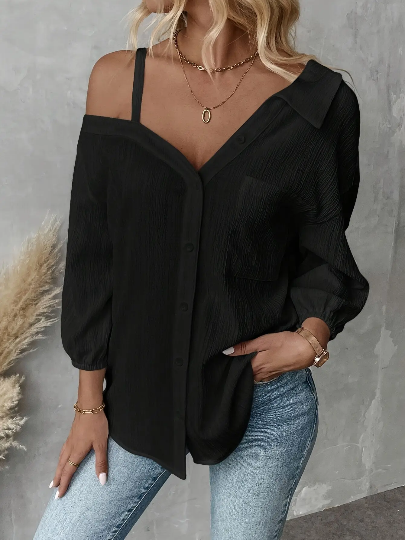 [50%+OFF Today] Women's Off-Shoulder Cardigan - Three-Quarter Sleeve Textured Single-Breasted Casual Shirt, Semi-Transparent Lightweight Layering Top for Spring, Summer, and Autumn, Machine Washable Elegant Women's Wear