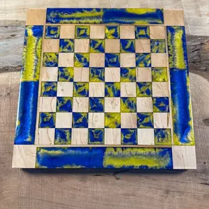 Golden Ocean Maple Wood Chess Board (INCLUDES PIECES)