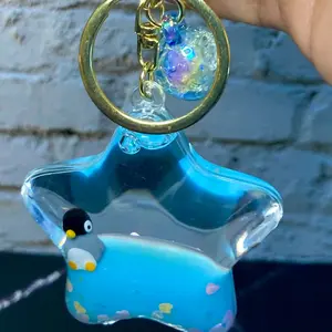 Liquid Filled Star Keychain Charm with Cute Animals for Kids and Adults