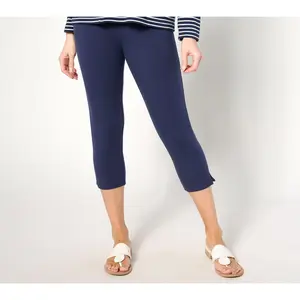 Women With Control Petite 86/14 Pull On Capri Pant