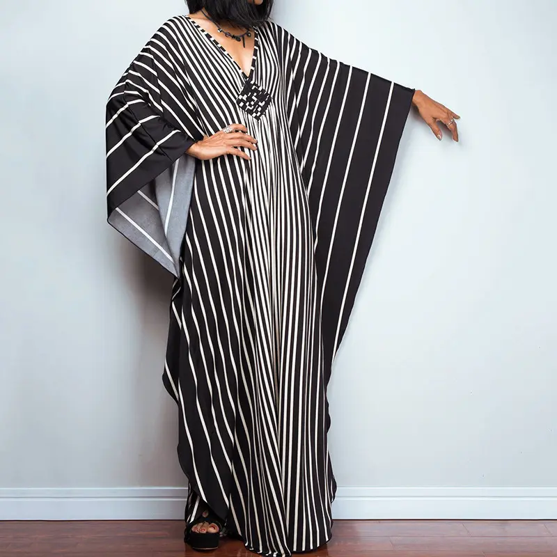 Black and white vertical bars