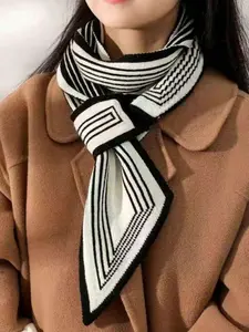 Women's Vintage Knit Button Scarf, Fitted Design, Striped Pattern, Thick Woven Fabric, Casual Fall & Winter Accessory, Cross Stripe Pattern