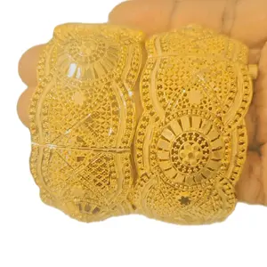 2pcs Gold-Plated Bangles with Intricate Design and Elegant Finish