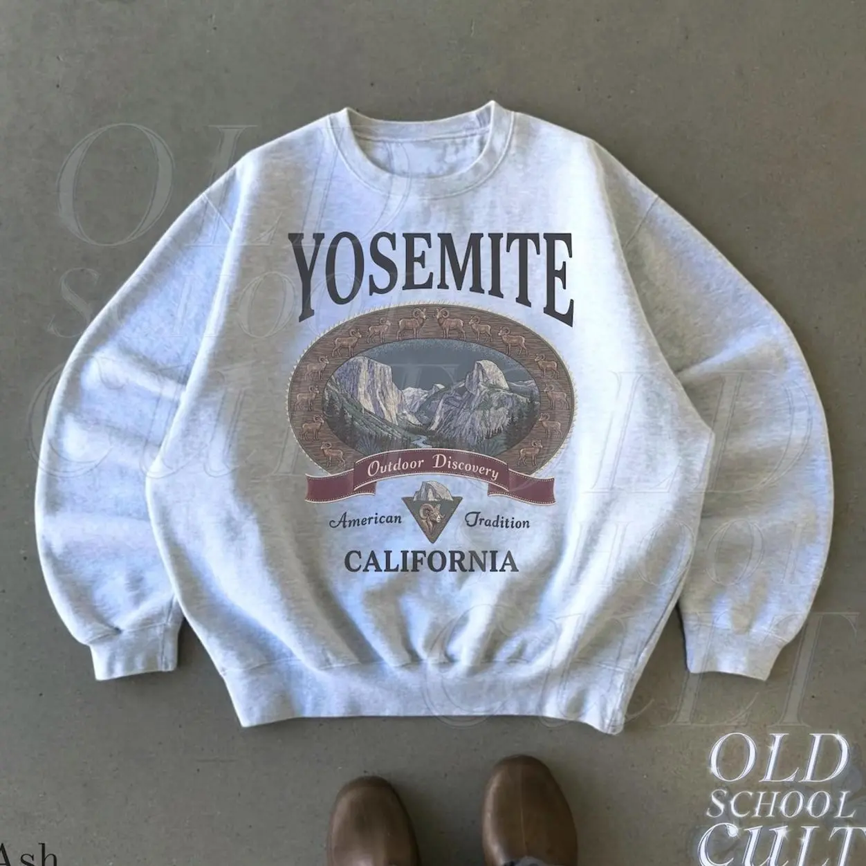 Retro Yosemite National Park Sweatshirt, Vintage 90s California Wildlife Graphic Crewneck