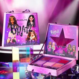 Bratz x Glamlite Shop 'Til We Blush Palette