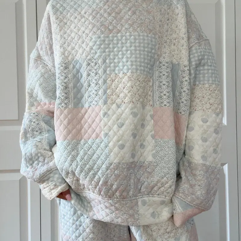 Shades Of Blue Quilted Pastel Mockneck Sweatshirt