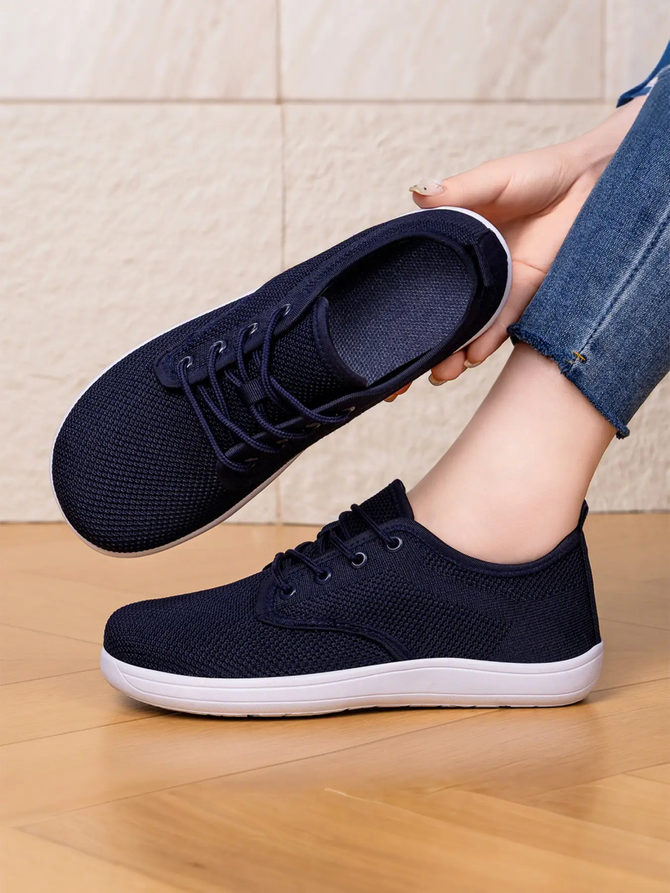 Women's Versatile Lace-Up Casual Shoes, Soft Sole Non-Slip Comfortable Mom Shoes, Textile Sneakers Sports Walking Athletic Sneakers Trainer for Daily Wear