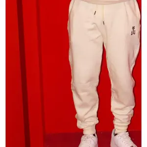 The REBORN - Cream Sweatpants