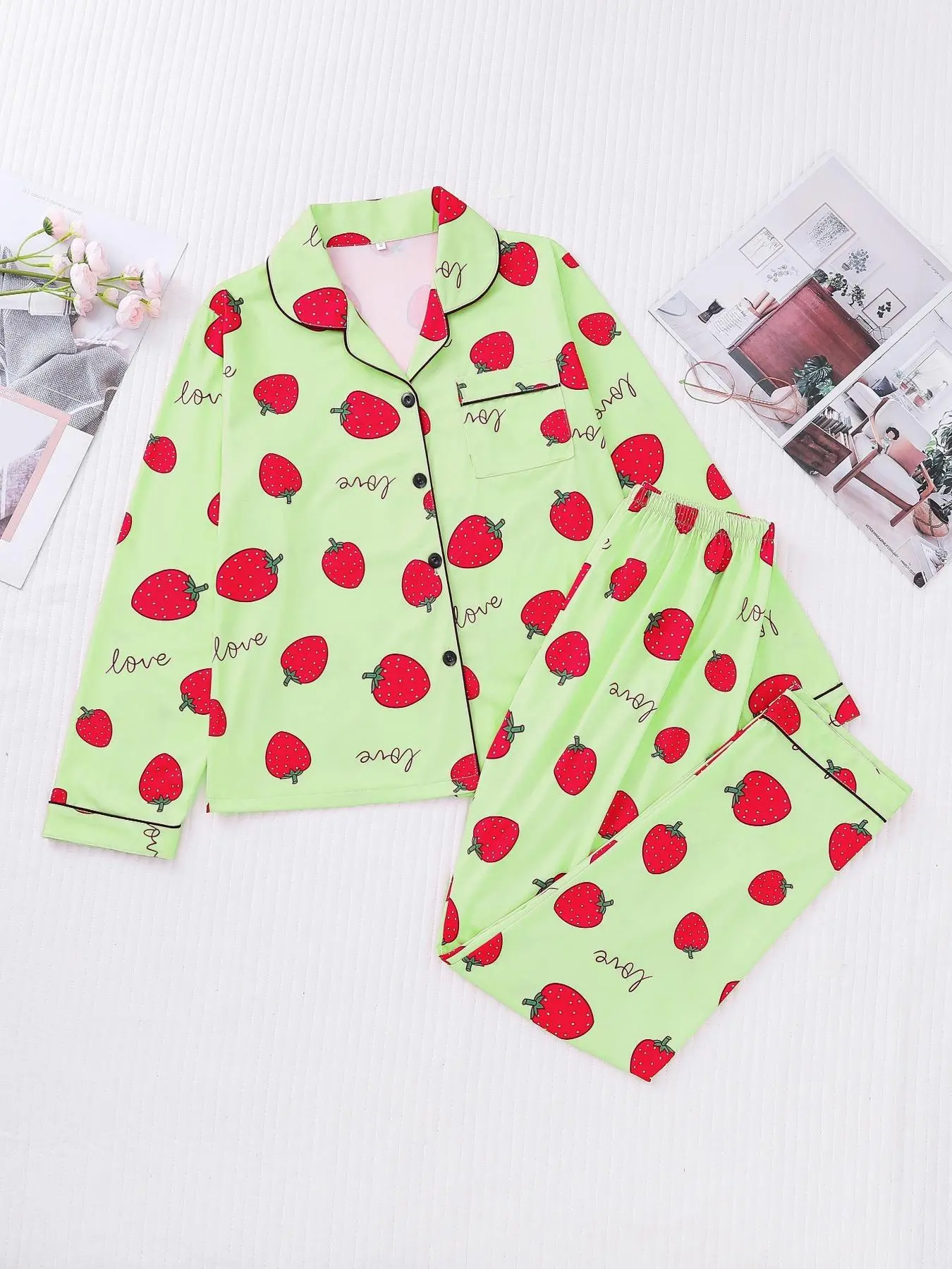 Women's Strawberry Printed Sleepwear Set, Casual Long Sleeve Button-Up Top & Elastic Pants, Fall Winter Home Wear, Loungewear, Party, Pajama Set