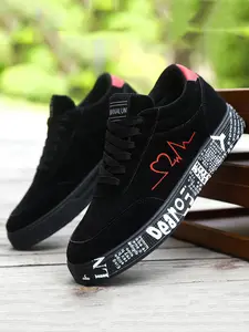 Valentine's Day Unisex Graffiti Print Thick Sole Ice Skates, Solid Color Lace-Up Low Top Running Shoes, Casual Fashion Sports Sneakers