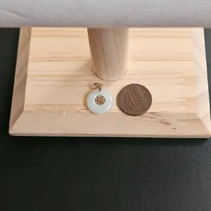 14k gold jade pendant