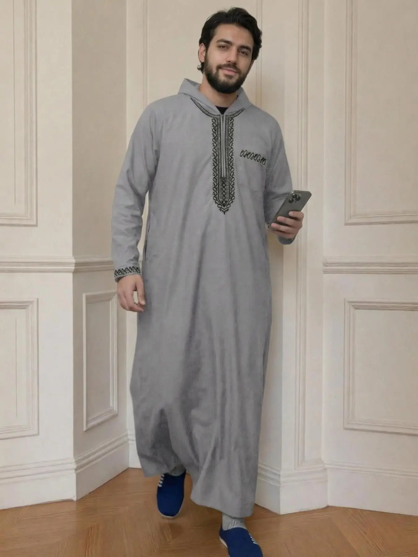 New Trendy Loose Fit Muslim Men's Robe Thobe, Authentic Saudi Thobe, Middle Eastern Casual Long Robe, Comfortable and Stylish, Perfect for Daily Wear