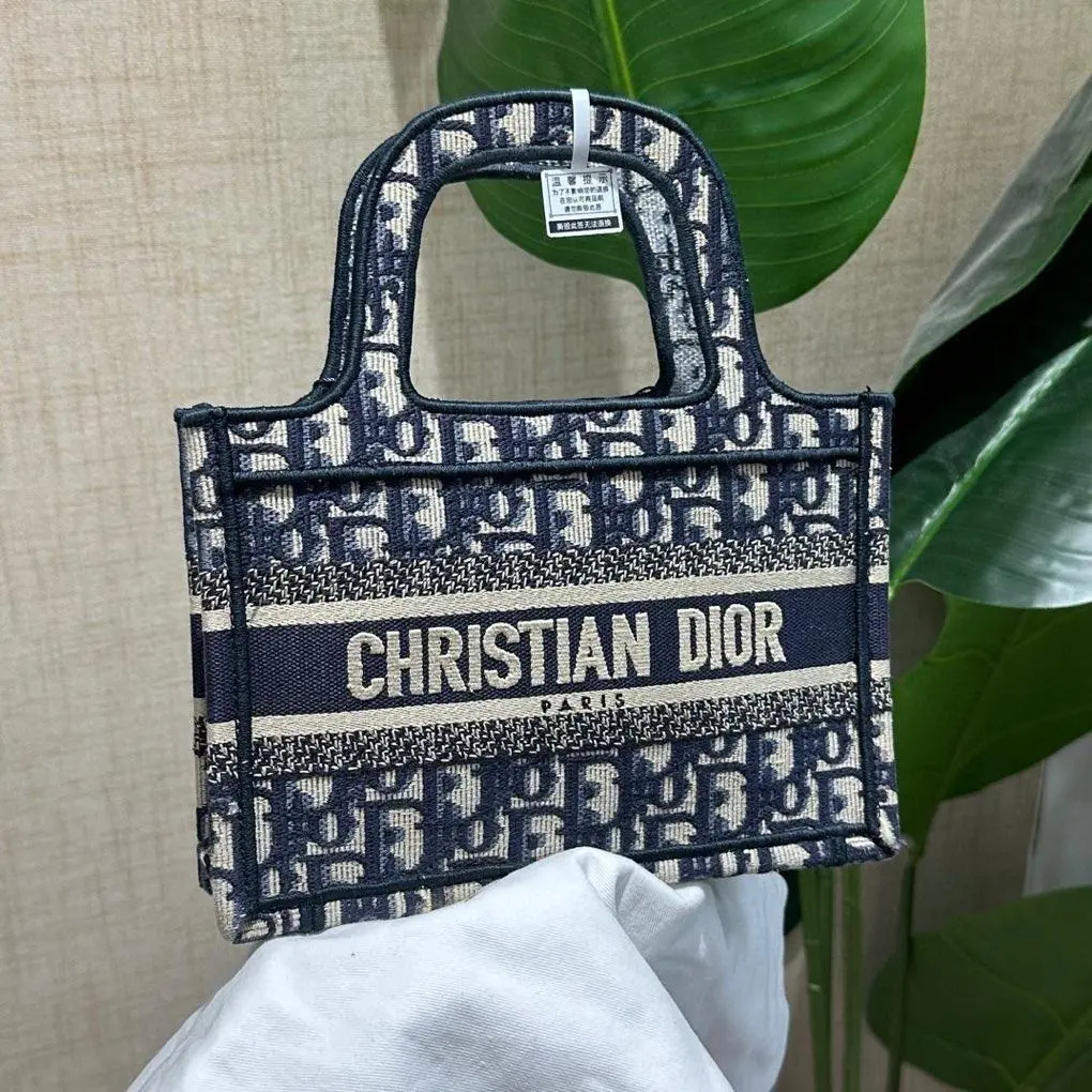 Pre-owned Dior Christian Oblique Embroidery Mini Tote Handbag 2418760Z
