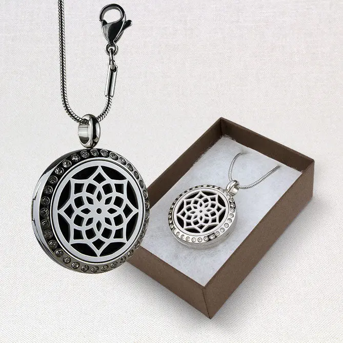 Aromatherapy Locket - Crystal Lotus