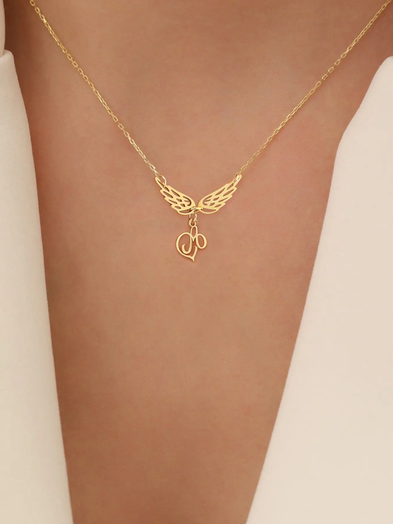 Angel Wing Initial Pendant Necklace for Women, Fashion Stainless Steel Chain, Elegant Letter Pattern, All Seasons Jewelry, Personalized Initial Necklace