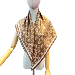 100% mulberry silk scarf, featuring an 'everything goes well' pattern design, hand-rolled edges, suitable for both men and women, a stylish and luxurious accessory.