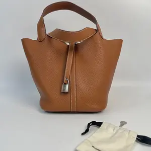 Pre-owned HERMÈS leather Handbag Hermes Picotin Lock 22 Togo Leather【BF 12Z】QQ2717