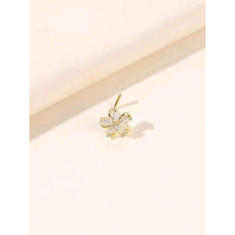 Elegant Flower Nose Studs for Women, Fashionable Daily Wear Jewelry, Stylish Nose Rings for Everyday Use, Trendy Accessories