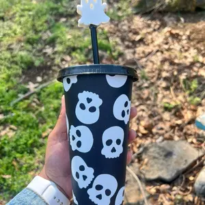 24 oz Reusable Gothic Skull Water Bottle - Black Skull Design, Portable Stylish Kitchenware Drinkware for Halloween Events