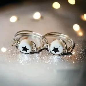 90s vibes wire wrapped star ring, gifts for her, star ring, handmade jewelry, black and white jewelry, beaded ring, beaded jewelry, gift ideas
