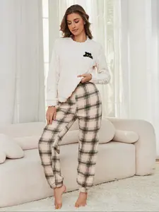 Cute Cat Embroidered Plush Top and Striped Jogger Pants Set, Warm and Comfortable Homeewear, Wearable Outdoors