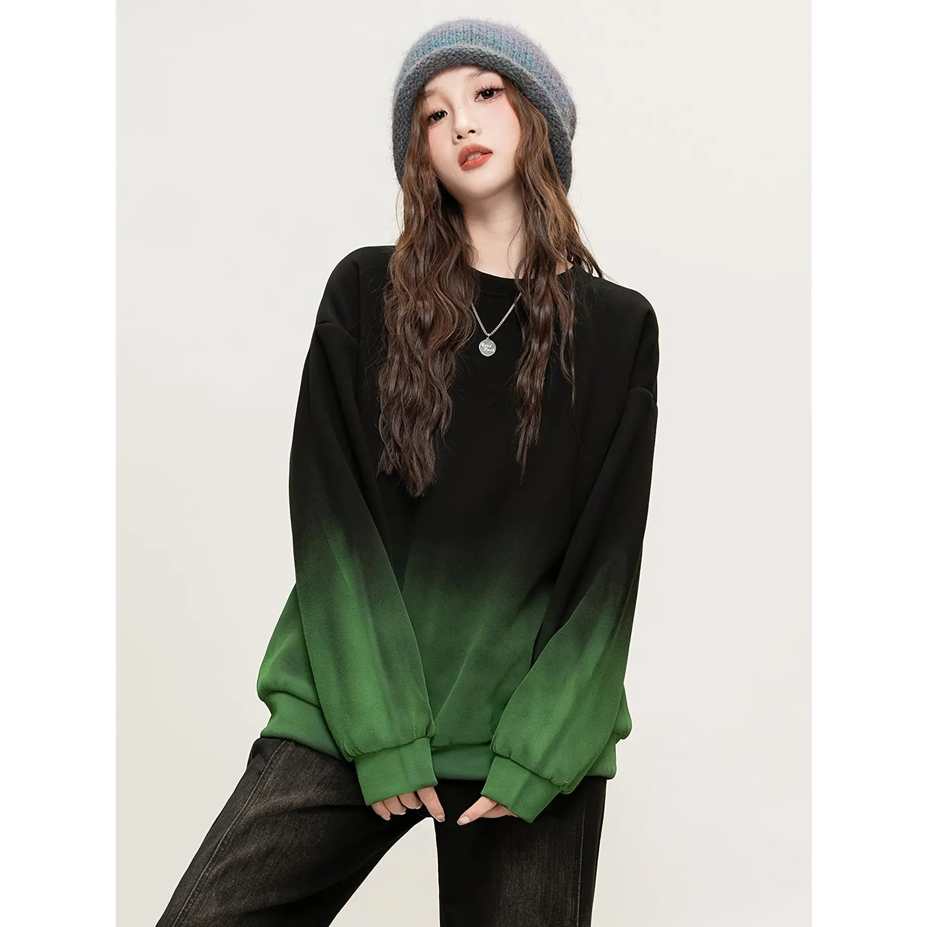 Elegant Ombre Green & Contrast Color Crew Neck Sweatshirt - Cozy Cotton Blend, Perfect for Fall/Winter, Women's Fashion