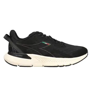 diadora Mens Mythos Blushield Volo Hip 3 Running Sneakers Shoes - Black