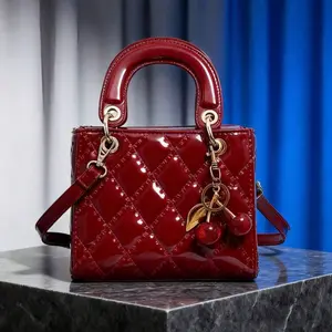 New Arrival Petite & Elegant High-End Tote Bag For Women, Fashionable & Lightweight, Best Selling New Style, Diamond Embroidery Handbag, Satchel & Shoulder Bag, Suitable For Spring/Summer Vacation, Campus Life, Daily Commute, Christmas Gift, Party &