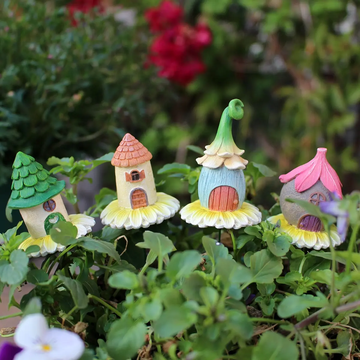 4pcs Resin Flower House Decorations, Decorative Fairy Garden Accessories, Garden Gnome Statue, DIY Plant Landscape Ornaments, Garden Sculptures Statues, Perfect for Party and Holiday Decoration