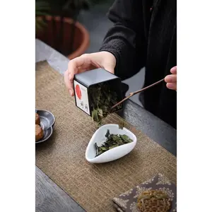 White Porcelain "Cha Ze" Tea Presentation Scoop