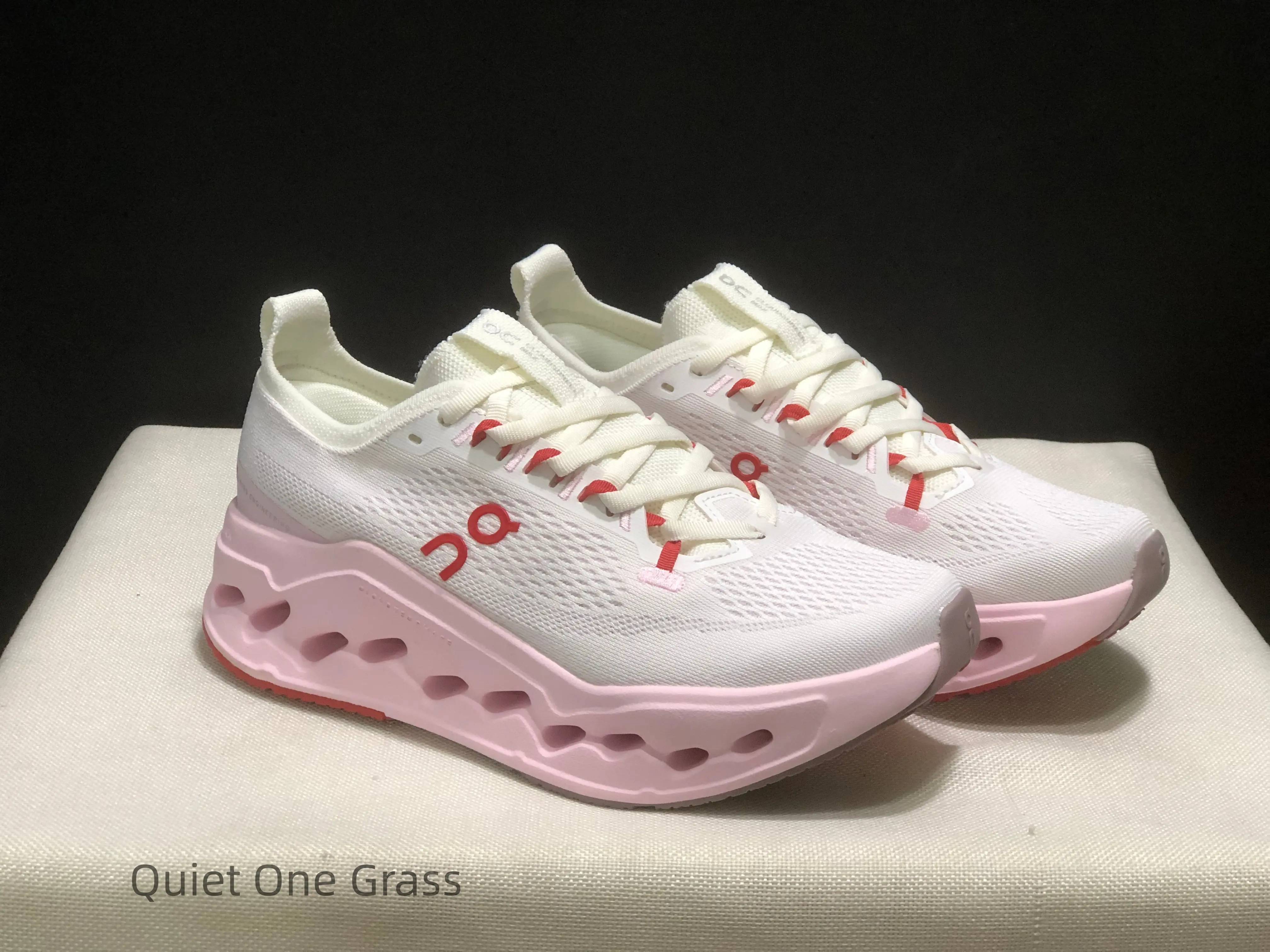 Matching Couple Running Shoes Cream White Breathable Knit Mesh Sneakers Dusty Pink Hollow Shock Absorbing Platform Trainers for Women Daily Walking Workout