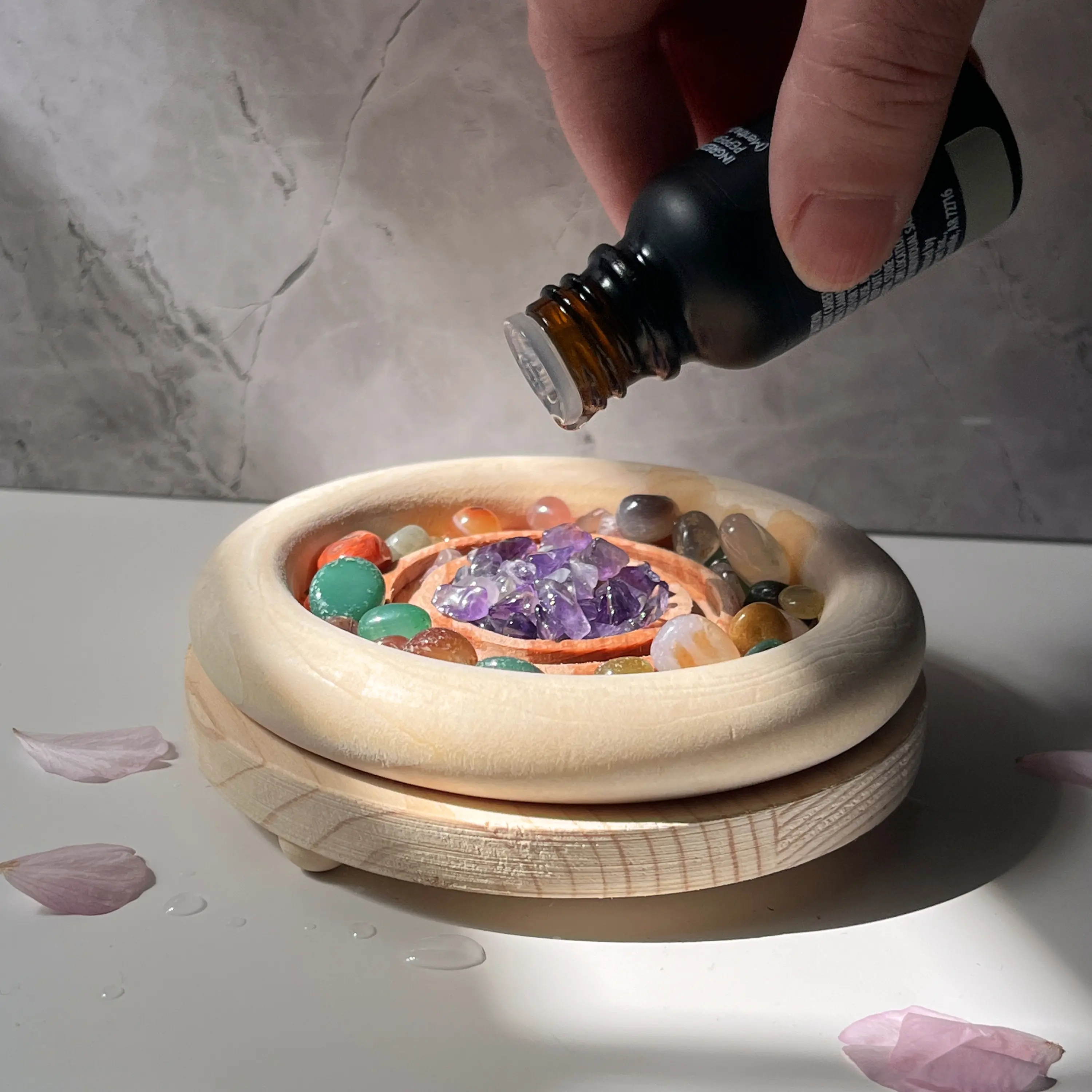 Luna Crystal Diffuser – Handmade Wood & Amethyst Agate