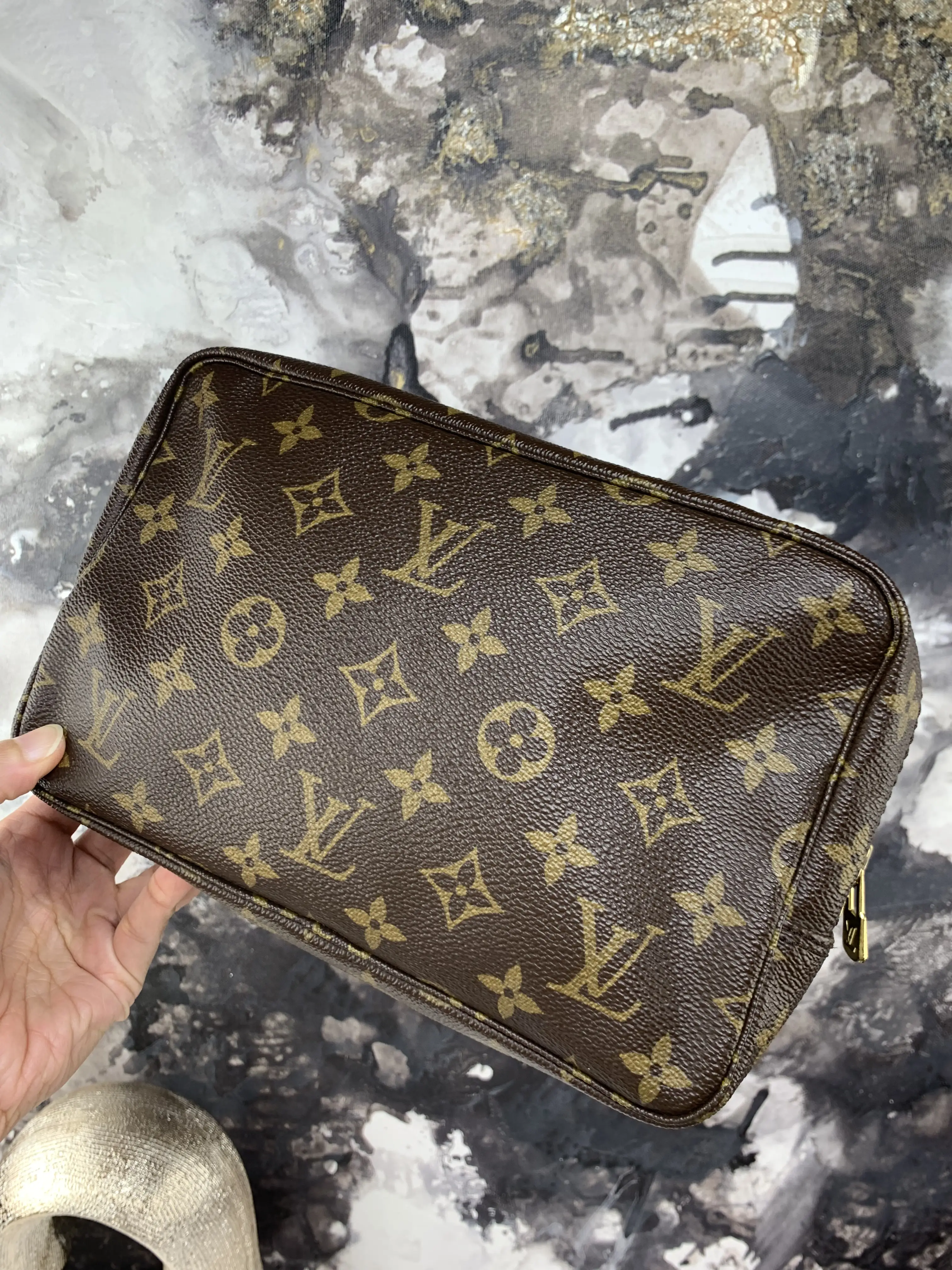 Pre-owned Louis Vuitton canvas Toiletry Bags Trousse Toiletry 23