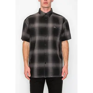 Men's Essential Plaid Short Sleeve Button Up Shirt