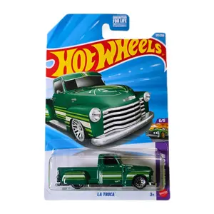 Hot Wheels La Troca - Layin’ Low Series (5/5) - Emerald Green