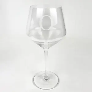Personalized Red Wine Glass With Initial Pattern O