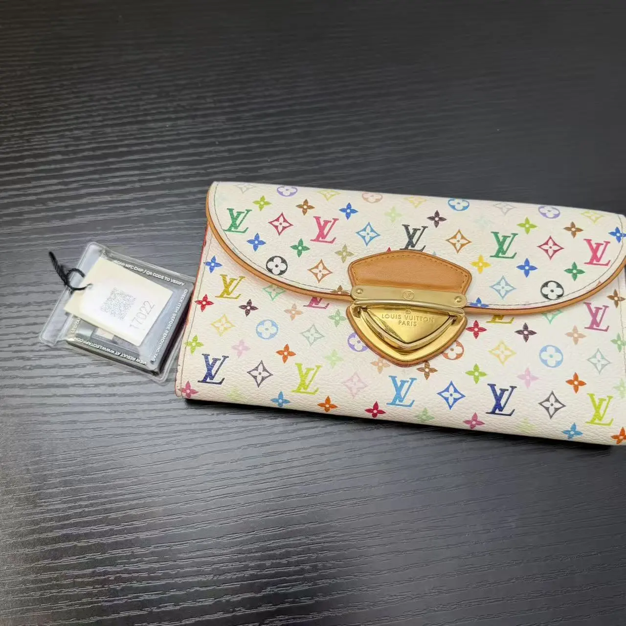 Pre-owned Louis Vuitton Canvas Clutches & Wristlets LV