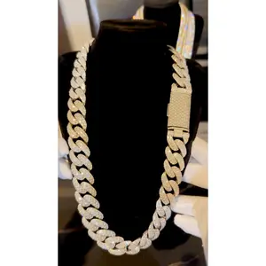 22mm Cuban Iced Out VVS Baguettes